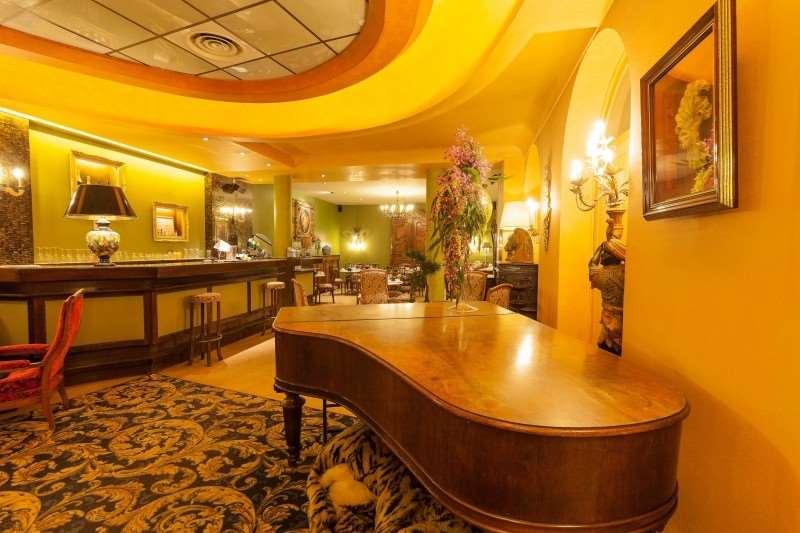 Hotel Cecilia Arc De Triomphe Paris Restaurant foto