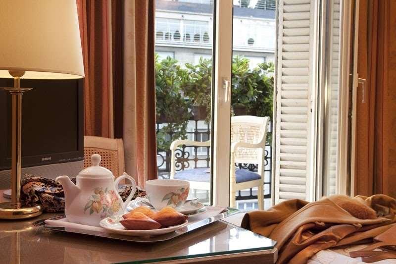Hotel Cecilia Arc De Triomphe Paris Zimmer foto